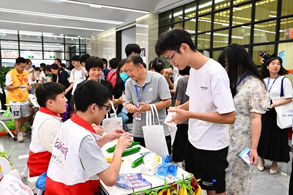 ag亚娱助力大学生抗艾防艾宣传教育项目再起航